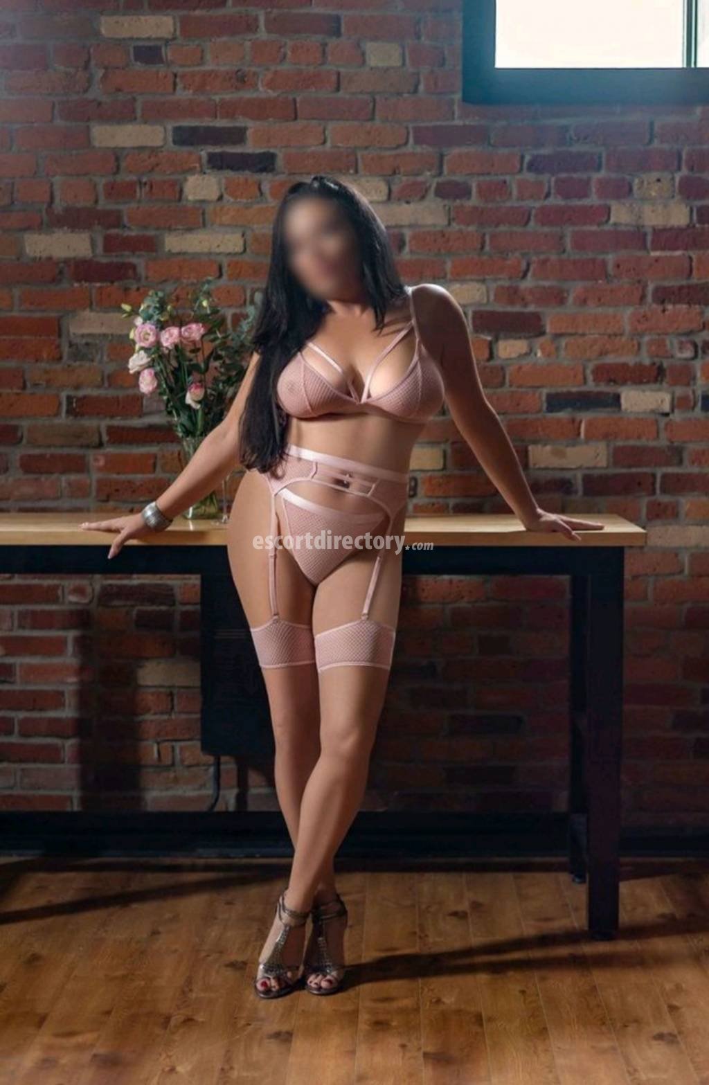 Sasha May Fields, escort in Ottawa