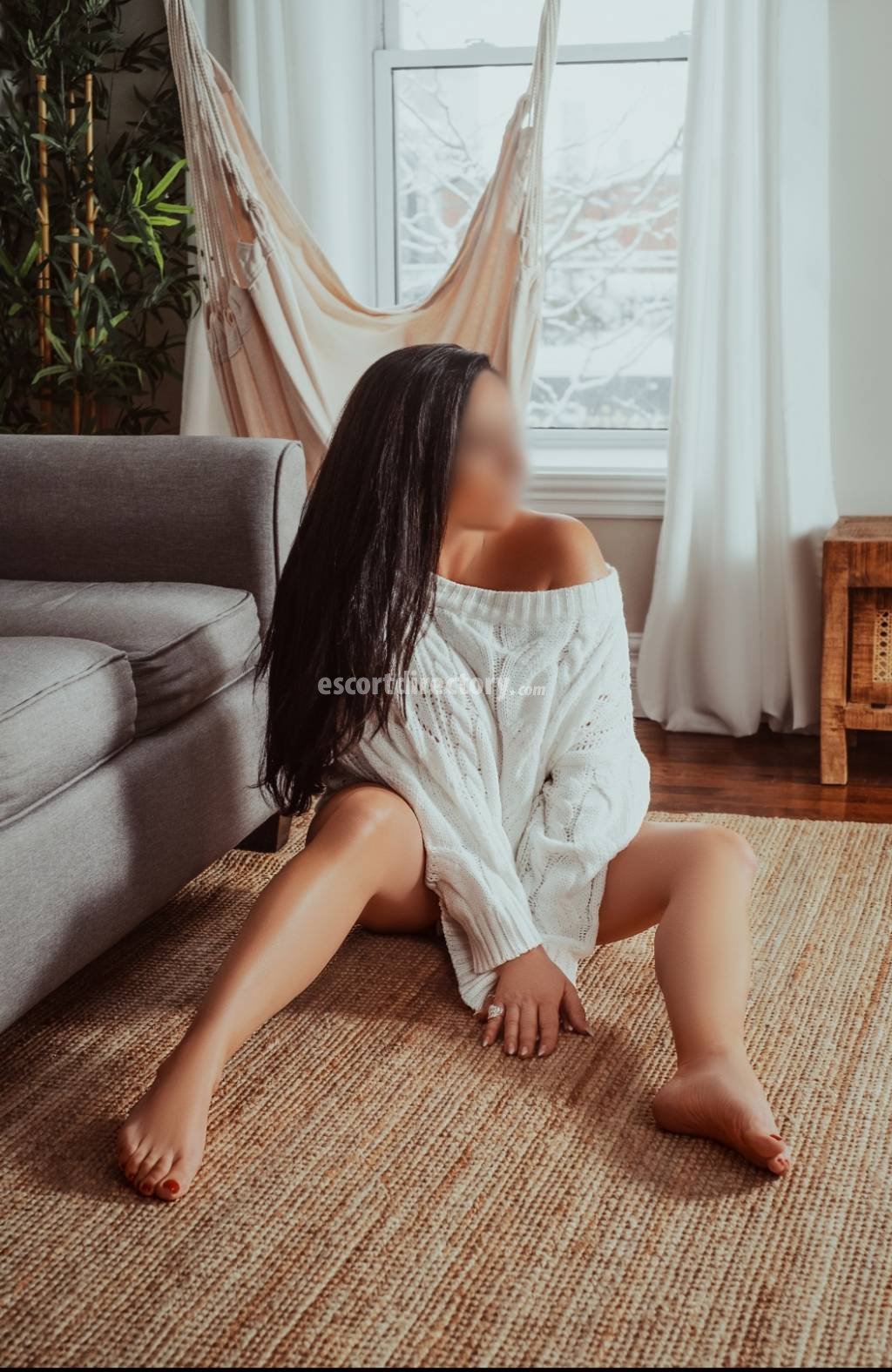 Sasha May Fields, escort in Ottawa