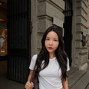 Meemi-Prive escort in Bangkok offers sexo oral sem preservativo até finalizar services