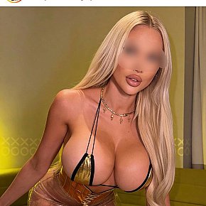 Rossa Super Gros Seins escort in Bucharest