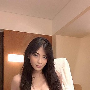 Real-and-Verified-Jenny Superpeituda escort in Hong Kong offers Ejaculação no corpo (COB) services