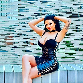 Madeleine Vip Escort escort in Paris offers Oral fără Prezervativ cu Finalizare services