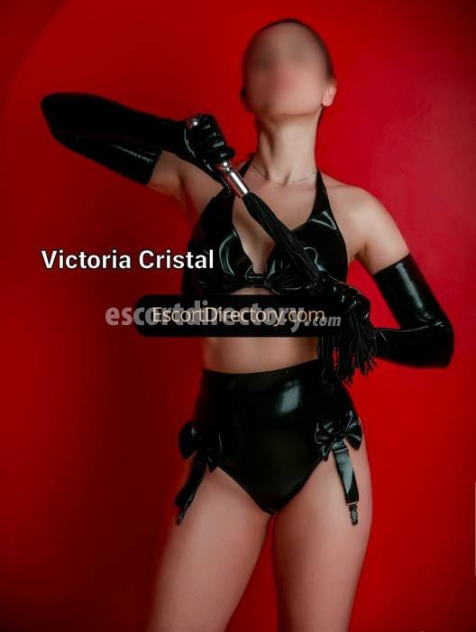 Victoria-Cristal Sin Operar escort in Tel Aviv offers Disfraces/uniformes services