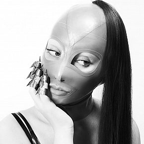 Sixtine escort in Paris