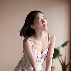 kelly escort in Kuala Lumpur offers Pompino senza preservativo services