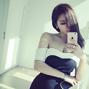 CiCi escort in Beijing offers Service douche services
