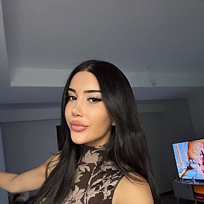 Alina Modelo/exmodelo
 escort in  offers Sexo en diferentes posturas
 services
