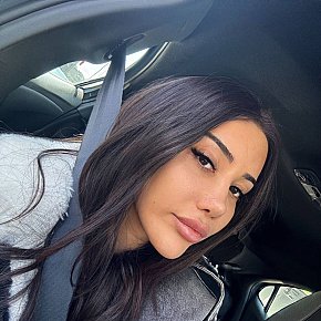Alina Modelo/exmodelo
 escort in  offers Sexo en diferentes posturas
 services