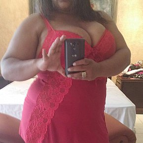 Sheron-Marry-BBW-Luxo Mature escort in São Paulo offers Sex in Different Positions services