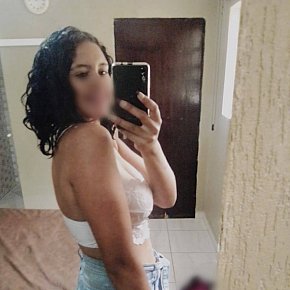 Bianca-Santos Natürlich escort in São Paulo offers Blowjob ohne Kondom services