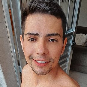 Novinho-Discreto Muskulös escort in São Paulo offers Blowjob ohne Kondom bis zum Schluss services