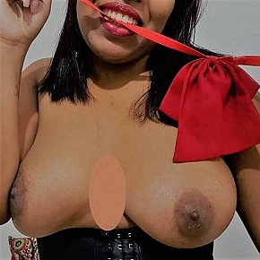 Andy-Castro Super Booty
 escort in São Paulo offers Cumshot on body (COB) services