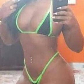 Cacau-Araujo Muscles escort in Joinville offers Massage érotique services