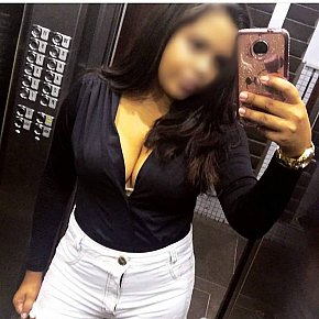 Larissa Ocasional escort in Teresina offers sexo oral com preservativo services