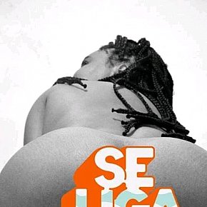 Natasha escort in Salvador offers Sexo en diferentes posturas
 services