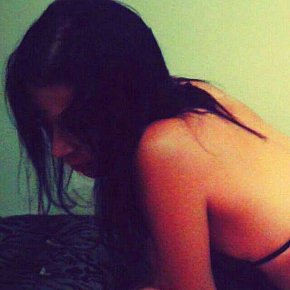 Rafaella-Ortiz escort in Rio de Janeiro offers Erotische Massage services