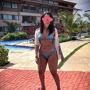 Faby-Oliveira All Natural
 escort in São Paulo offers Squirting services