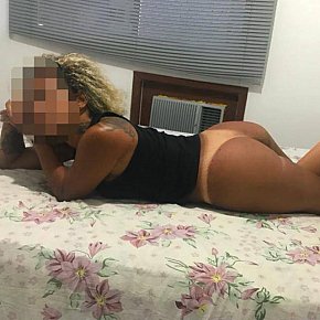 Mel-Souza Vip Escort escort in Rio de Janeiro offers Massage intime services