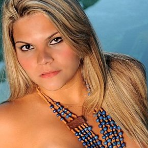 Bruna-Nuri Vip Escort escort in Rio de Janeiro offers Kissing services