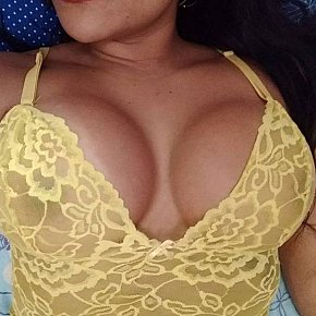 Hellen escort in Rio de Janeiro offers Masturbation services