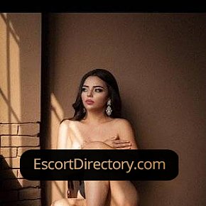 Alexa Studentessa Al College escort in Kuala Lumpur offers Lingerie services