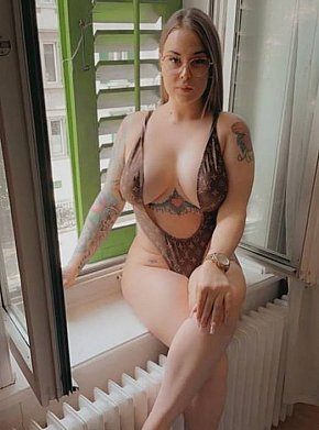 Debora escort in Winterthur offers Sex in Different Positions services