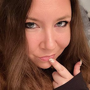 Hot girl in Zurich offers Jeux avec gode/sextoys