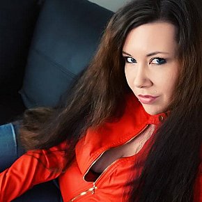 Herrin-Samantha escort in Zurich offers Masturbate services