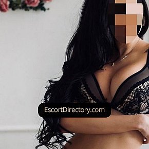 Melani escort in Budapest offers 69 Position services