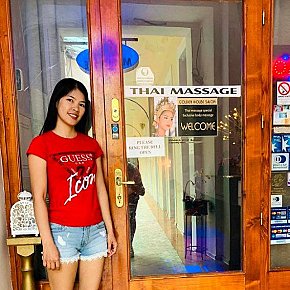 THAI-MASSAGE escort in Bratislava offers Massaggio erotico services