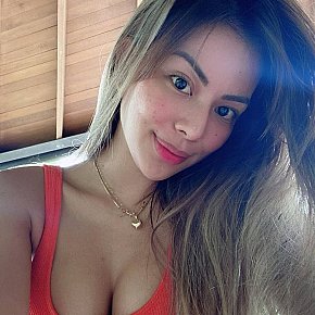 Claire Culo Enorme escort in Hong Kong offers Masaje íntimo
 services