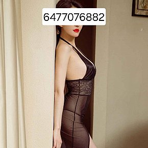 ZOE Super Gros Cul escort in Toronto offers Massage érotique services