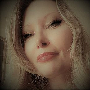 Shannon Pain performs Cinta, escort in Kelowna, BC