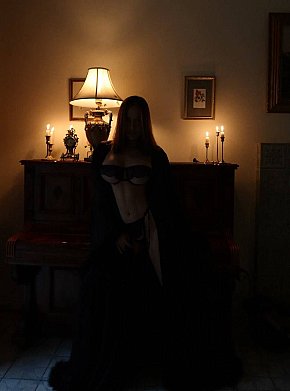 rose906090 escort in Warsaw offers Blowjob without Condom services