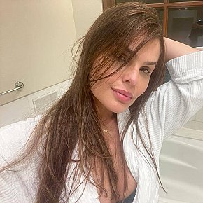 Paulinha escort in São Paulo offers Club de Swingers services