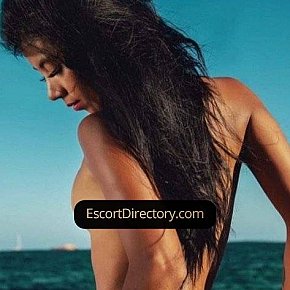 Jessica escort in Medellín offers Padrona (soft) services