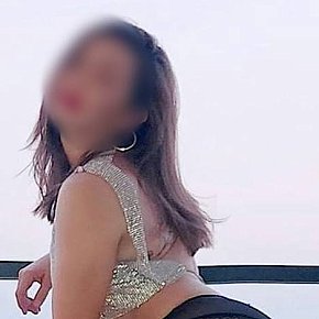 Julie Entièrement Naturel escort in  offers Pipe sans capote services