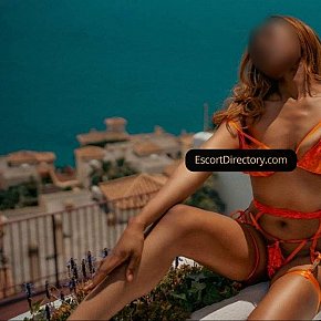 Coraline escort in Brussels offers Girlfriend Experience (GFE) services