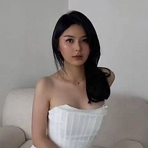 Aisyah Vip Escort escort in Kuala Lumpur offers Körperbesamung services