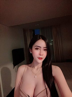 Hana Modella/Ex-modella escort in Petaling Jaya offers Bacio services