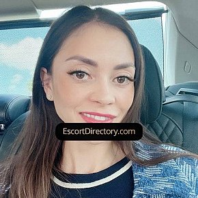 Angelina Vip Escort escort in  offers Körperbesamung services
