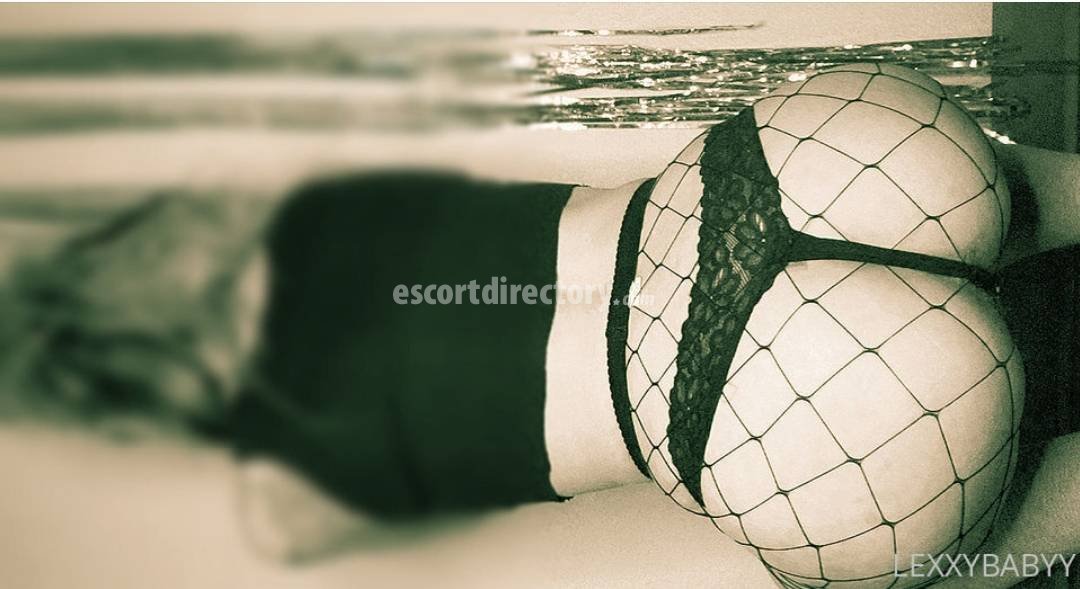 Lexieexotixx Menue escort in Regina offers Branlette services