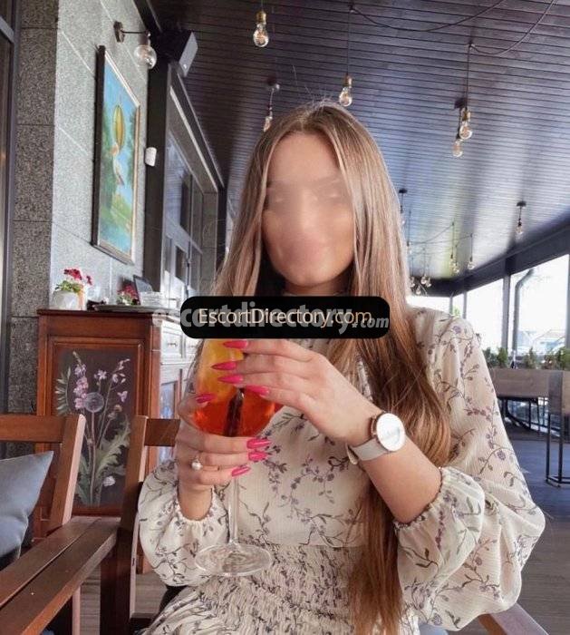 Alisa escort in Prague offers Cum in Mouth services