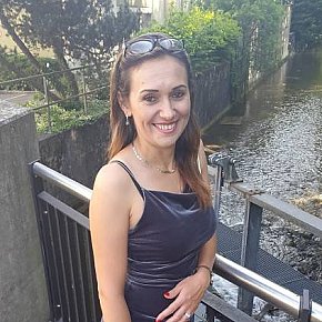 Nataly escort in Bern offers Masturbazione services