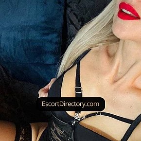 Anna Vip Escort escort in Prague offers Masturbate services