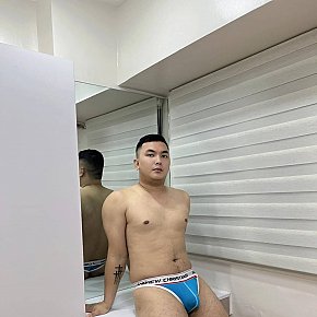 AngeloDaxx Entièrement Naturelle escort in Manila offers Pipe sans capote services