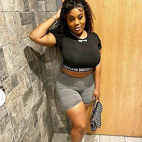 Browngirl Ocasional escort in Doha offers Besar
 services