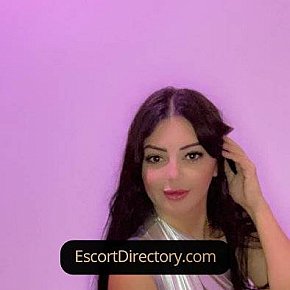 Rawan escort in Istanbul offers Titjob services