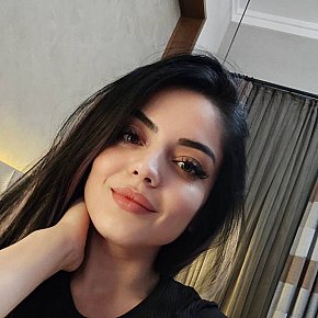 Sanem Student(in) escort in Istanbul offers Sex in versch. Positionen services