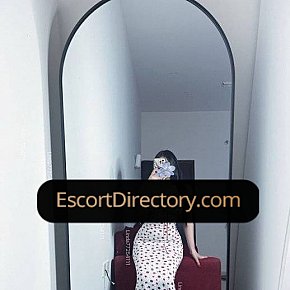 Linda escort in Muscat offers Cumshot on body (COB) services